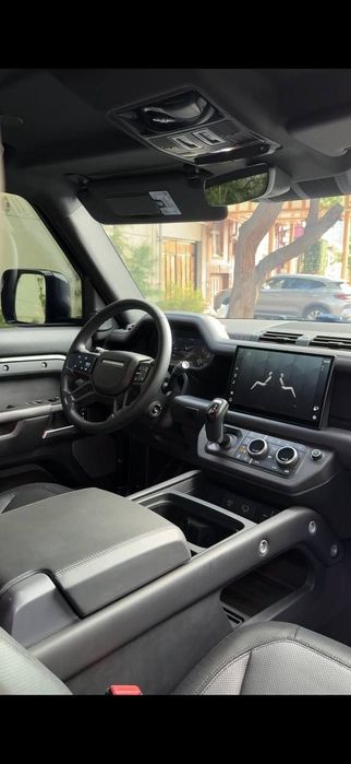 Range rover defender