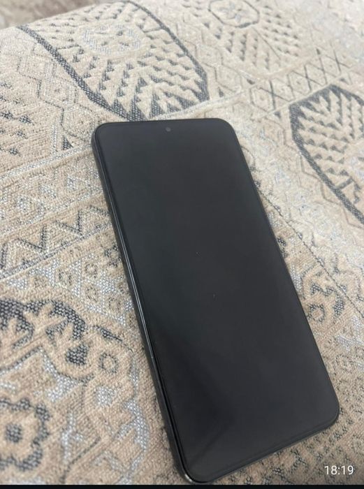 Samsung S22 256/8