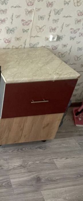 Кухонный гарнитур с мойкой