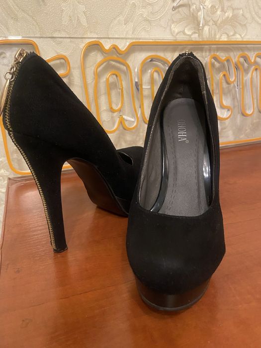 Платья , пальто, курточка, обувь