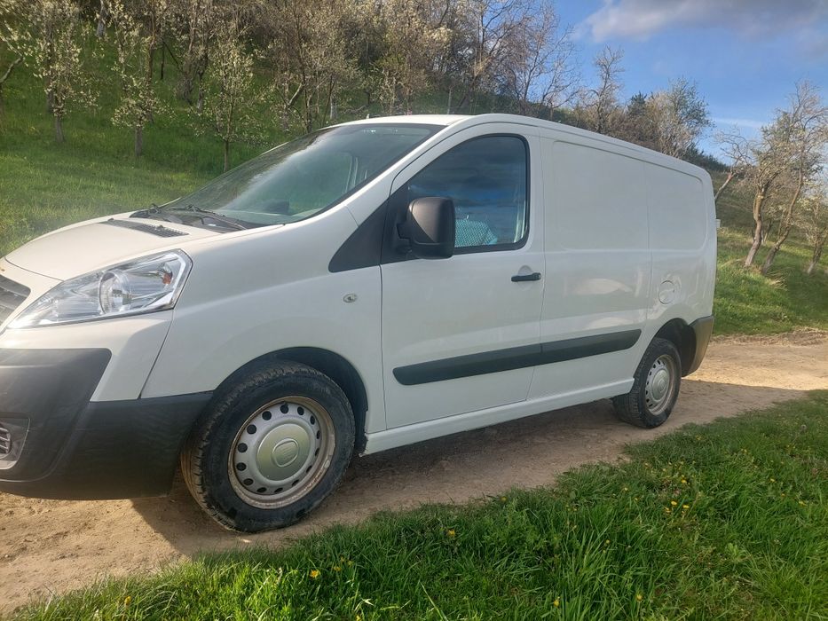 Vănd Fiat Scudo autoutilitară