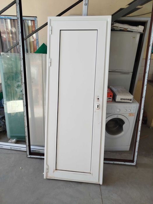 Ал.врата за баня