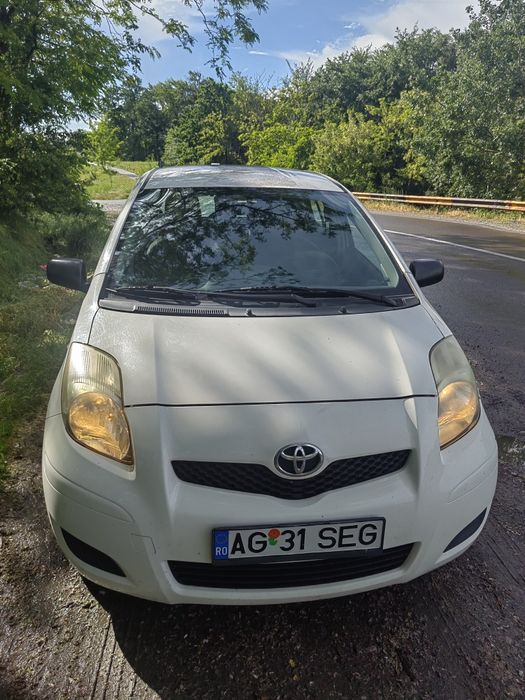 Toyota yaris 2010