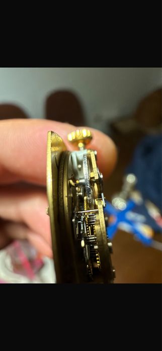 Ceas Vintage Omega Antimagnetic – Placat Aur 18K, Brățară Mesh, Mecanism Complet