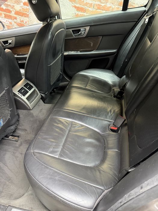 JAGUAR XF 2009 на части