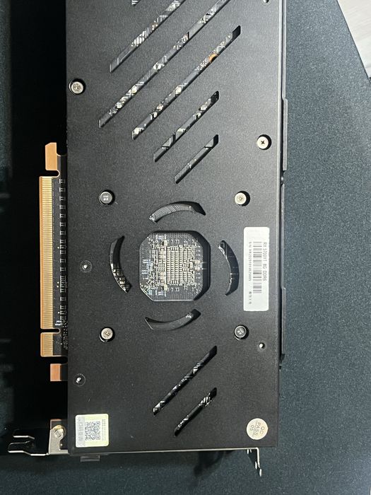 Видеокарта rx5700xt