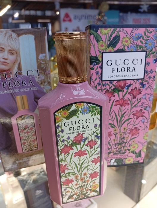 Продается духи Гучи флора.новый .