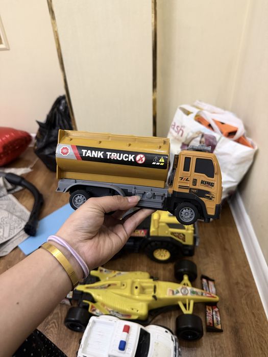 Разные игрушки по 1000тг