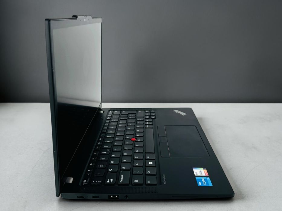 Лаптоп LENOVO ThinkPad X13 Gen 4 13.3" Touch i5-1335U 16RAM 256GB Гаранция!