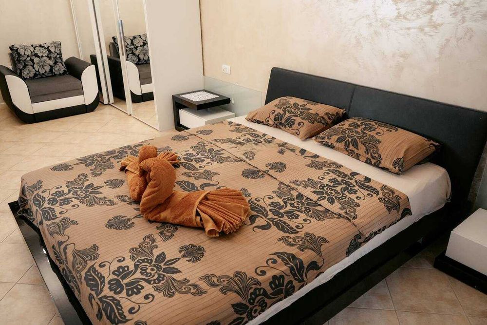 Продава се Тристаен апартамент в Созопол - 165 кв.м за 1819 €/кв.м - Снимка #5