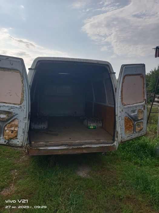 газель цельнометалический