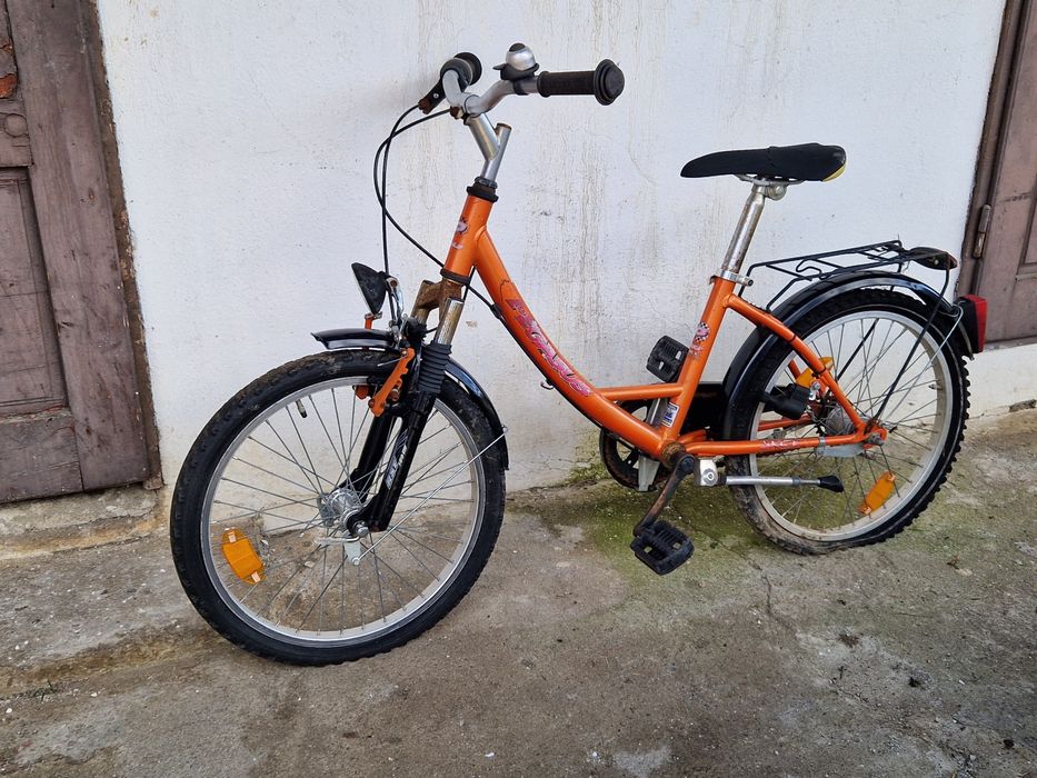 Bicicleta copii ieftin fac curățenie 3 biciclete una de dama