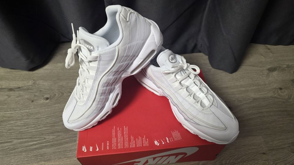 Nike air max 95 essential, nou, in cutie. Nr: 47.5