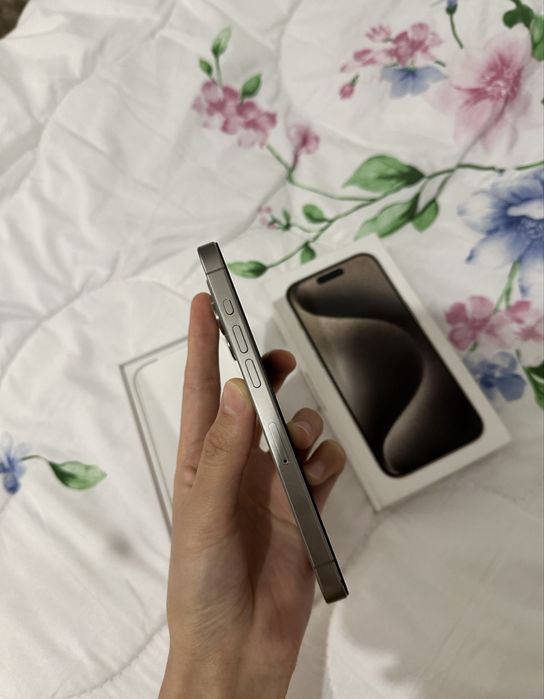 Обмен Iphone 15 Pro 256 gb