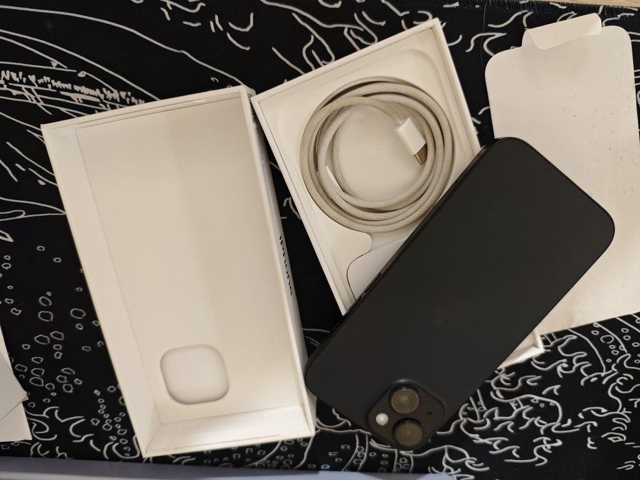 Iphone 15 256gb черный