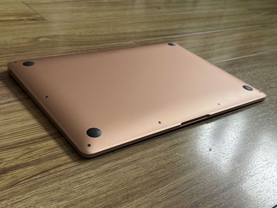 MacBook Air 13 M1 Rose Gold/8 CPU/8 GPU/16GB RAM/512GB SSD/Като Нов
