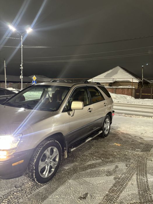 Lexus RX/300 /2001год