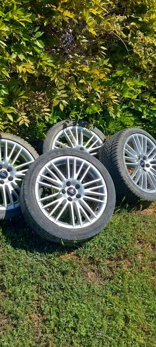 Vând jante cu  anvelope
