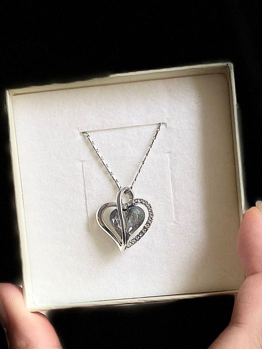 Колие с камък Swarovski