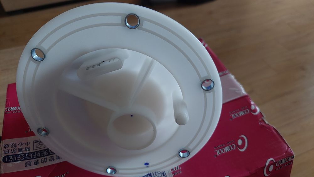 горивен филтър за мерцедес.