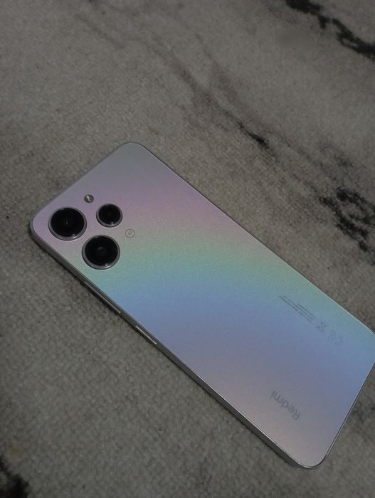 Продаю Redmi 12.