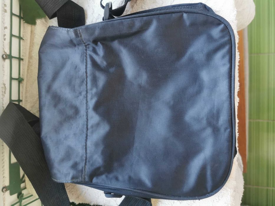 Geanta Trapstar crossbody neagra