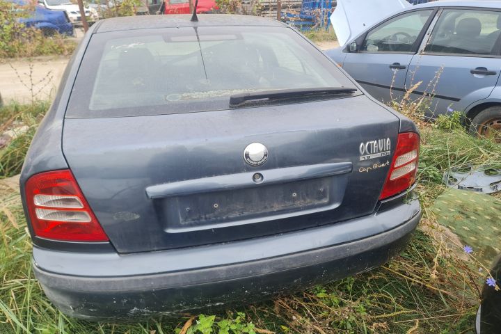 Macara geam fata dreapta electrica Skoda Octavia prima generatie (fac