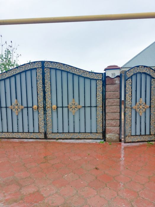 Продается кирпичный дом  ул Баян Сулу 19