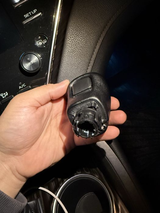 Ручка кпп  селектор камри 70