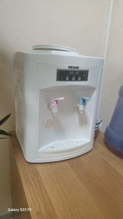 Продам кулер для воды