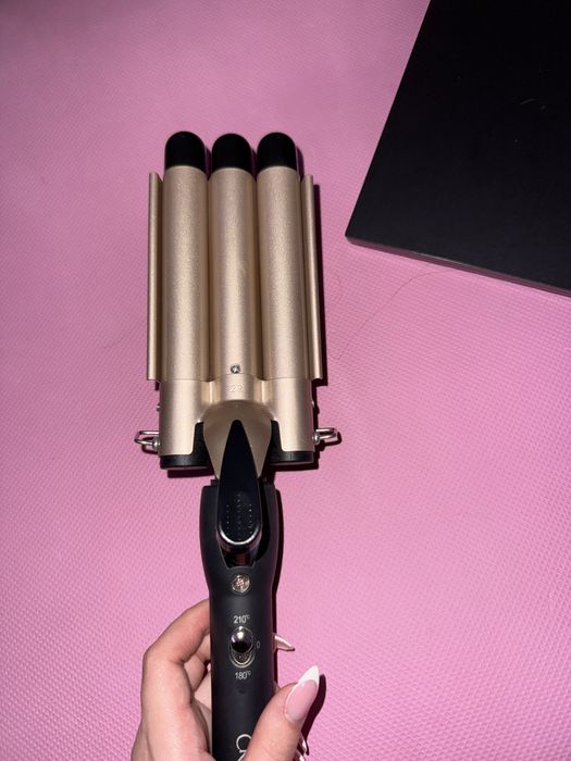 Щипцы волны плоика