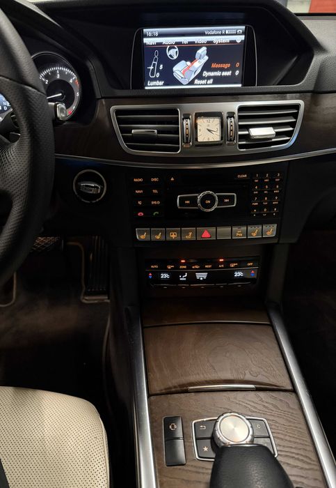 Mercedes Benz E300 Facelift Bluetec Hybrid Exclusive (Elegance)