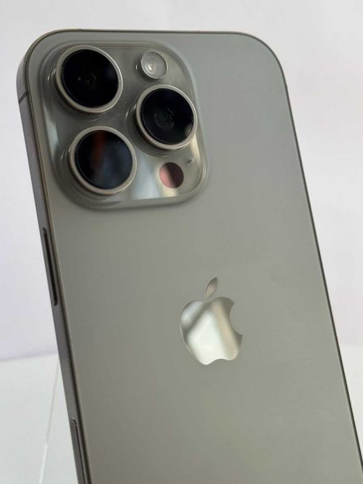 Apple iPhone 16 Pro 128GB Natural Titanium Baterie 93% Garantie