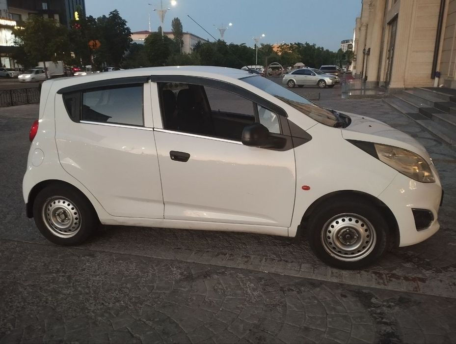Продам Chevrolet Spark