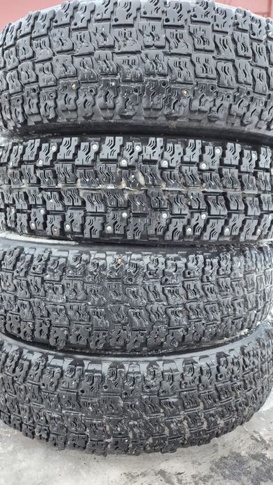 Комплект шин 175*80R16