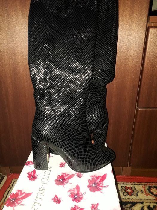 Продам осенние сапоги