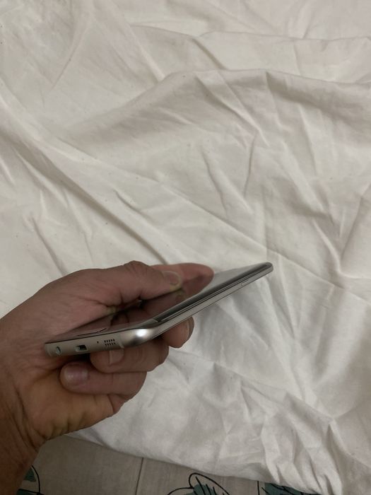 Samsung S7 edge 32 гб