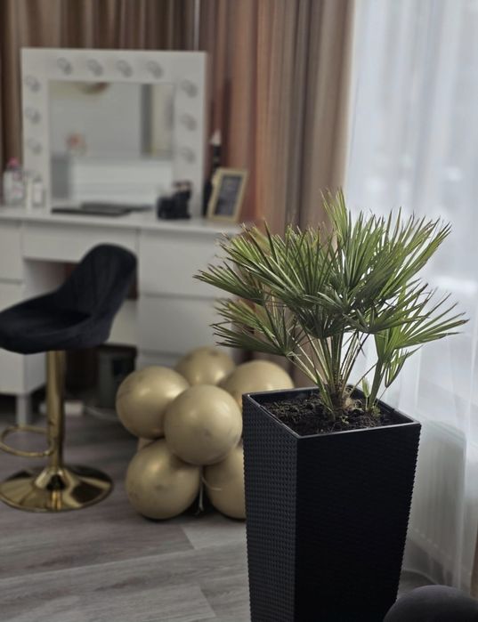 Post make-up / pensat