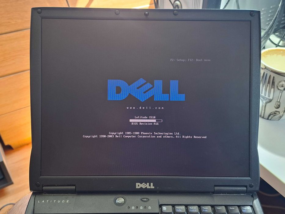 Лаптоп Dell Latitude C610.Model No:PP01L. Супер рядък и колекционерски.