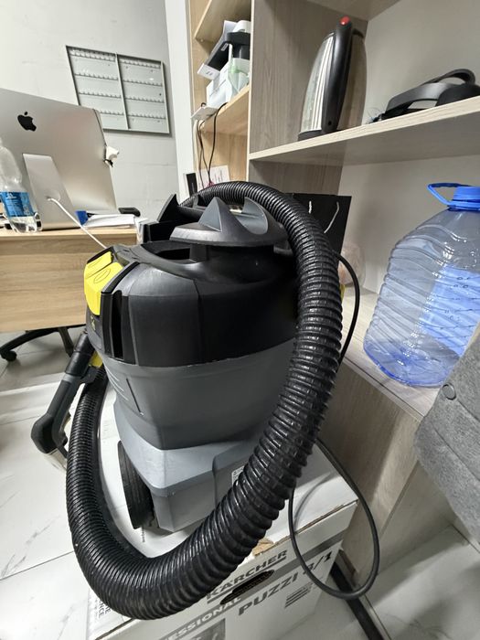 Пылесос Karcher Puzzi 8/1