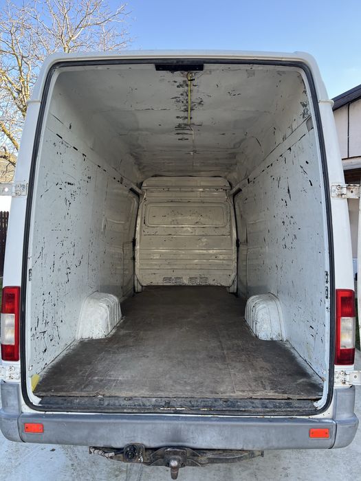 Mercedes-Benz Sprinter 311