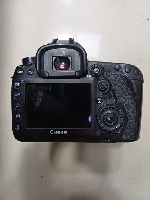 Фотоаппарат кенон Марк3 боди сотилади