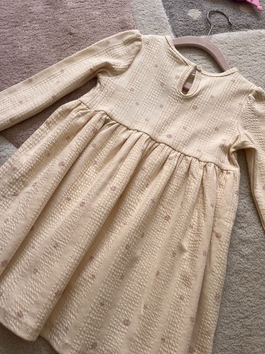 Детска рокля 92см.-Нова