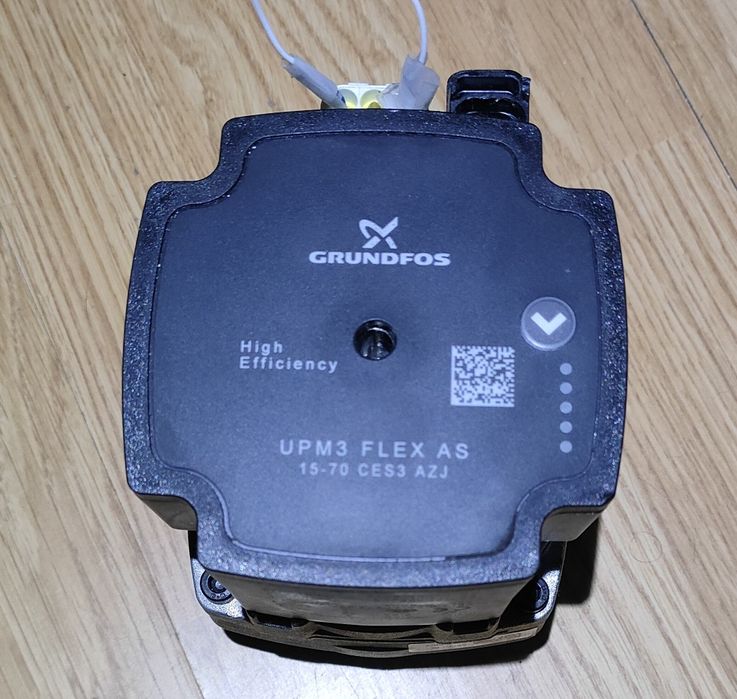 Pompă recirculare apa grundfos UPM3