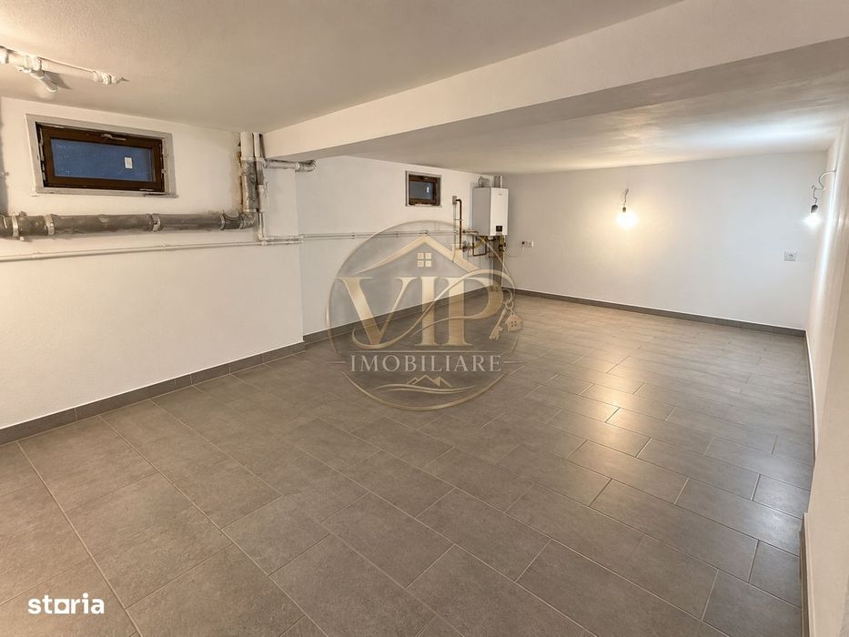 Casă Modernă Cu Piscină | 160 Mp Utili | Garaj 80 Mp