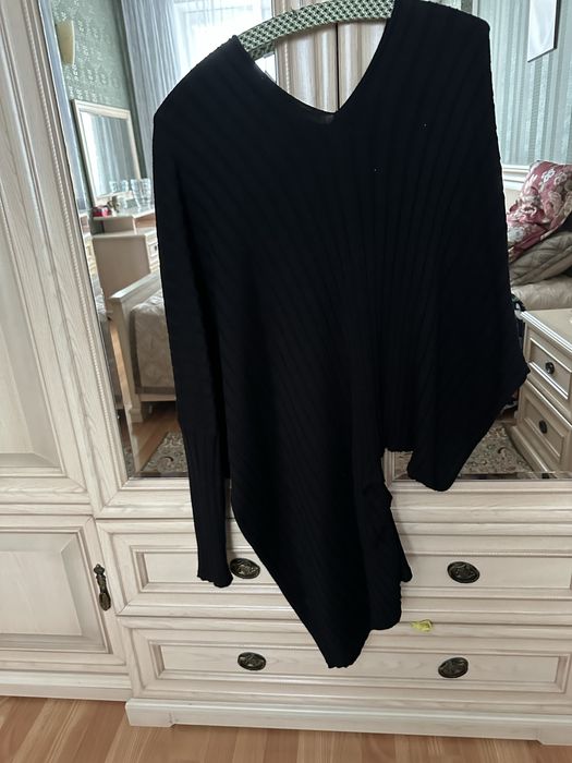 Необычное ассиметричное  платье