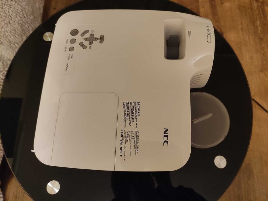 Проектор NEC Short-Throw