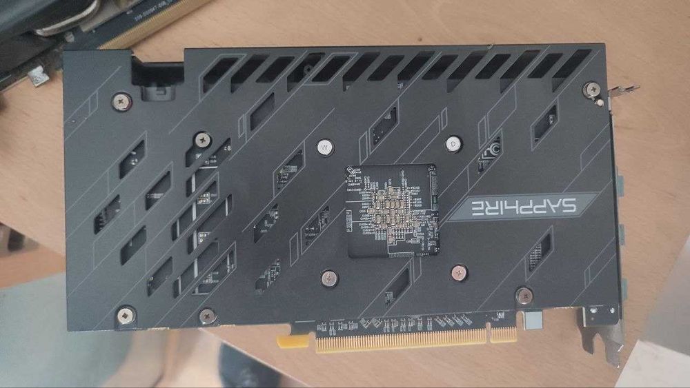 Видеокарта AMD Radeon Rx 590GME 8bg