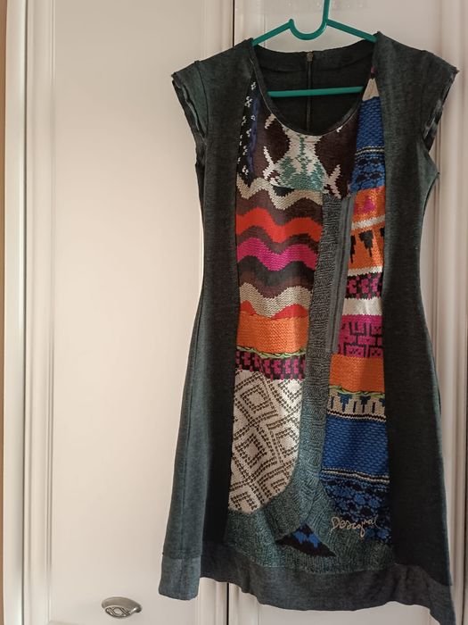 Платье на замке размер S