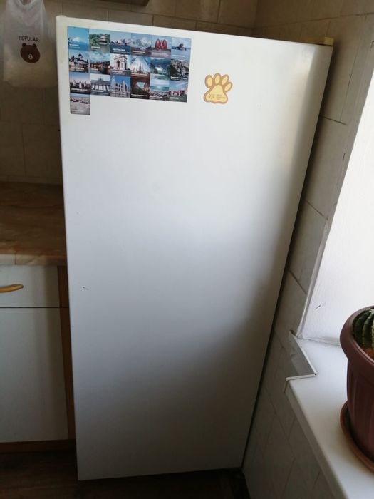 Продам холодильник